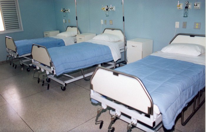 donacion de camas de hospital